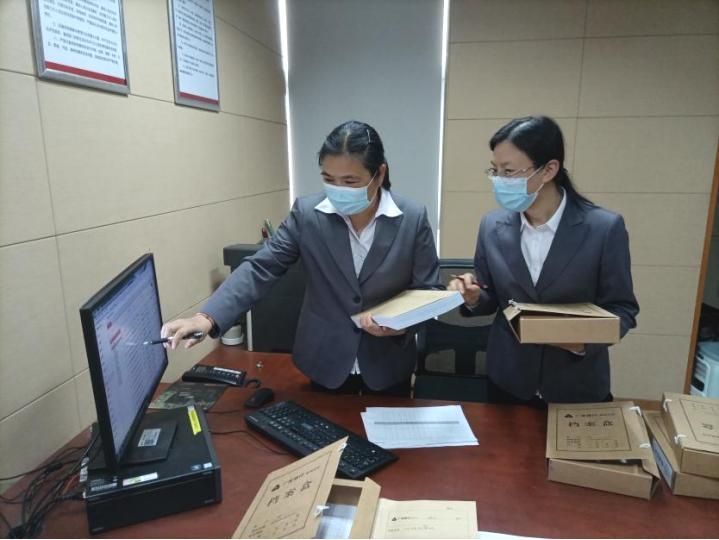 银行人的一天|广发银行“兰台人”的日常