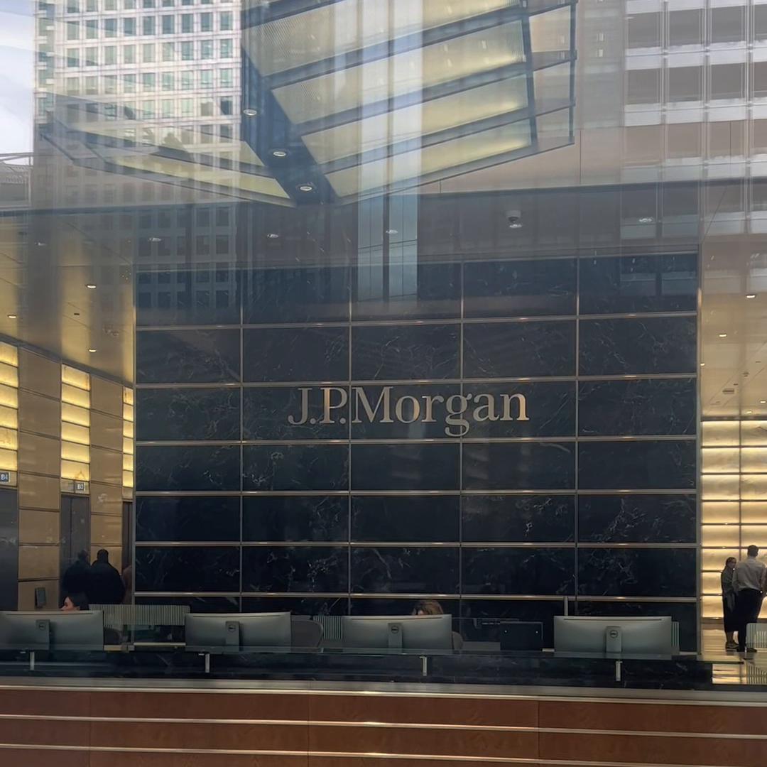 来英国游学学英语,去英国留学怎么赚钱