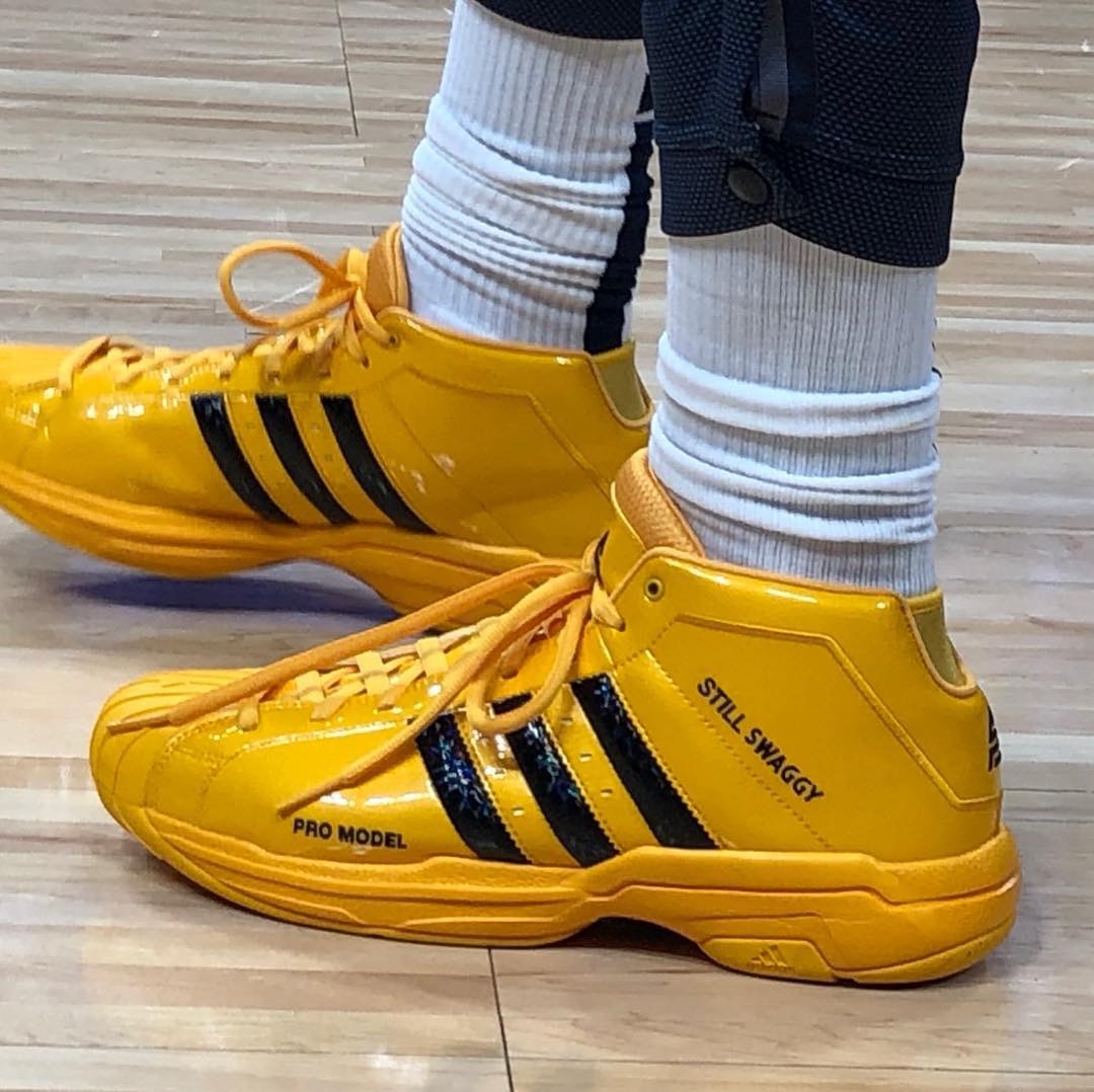 阿迪达斯pro2球鞋测评,阿迪怀旧篮球鞋2004年