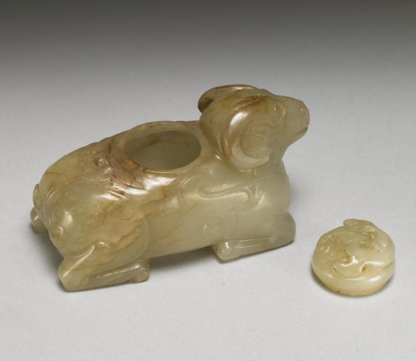 陕西历史博物馆馆藏石峁古城玉器,苏州博物馆馆藏老玉器