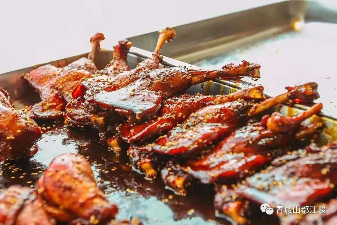 端午小长假怎么玩？水灵妹为你奉上超细致的都江堰深度游、休闲游、畅快游旅行攻略，绝对实用！