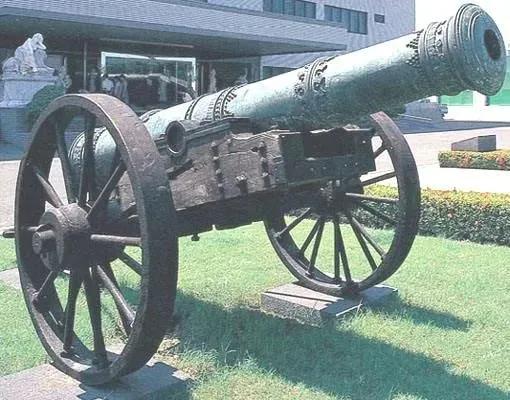 清朝六大世界先进武器,八国联军翻开清朝武器库