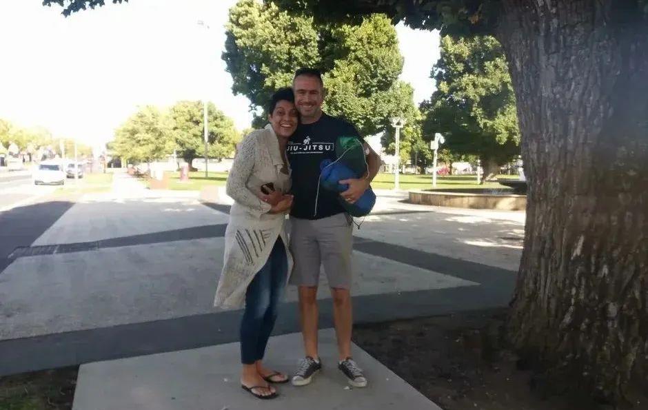 65岁阿姨离婚抑郁症后骑行世界,65岁阿姨离婚后抑郁骑行世界