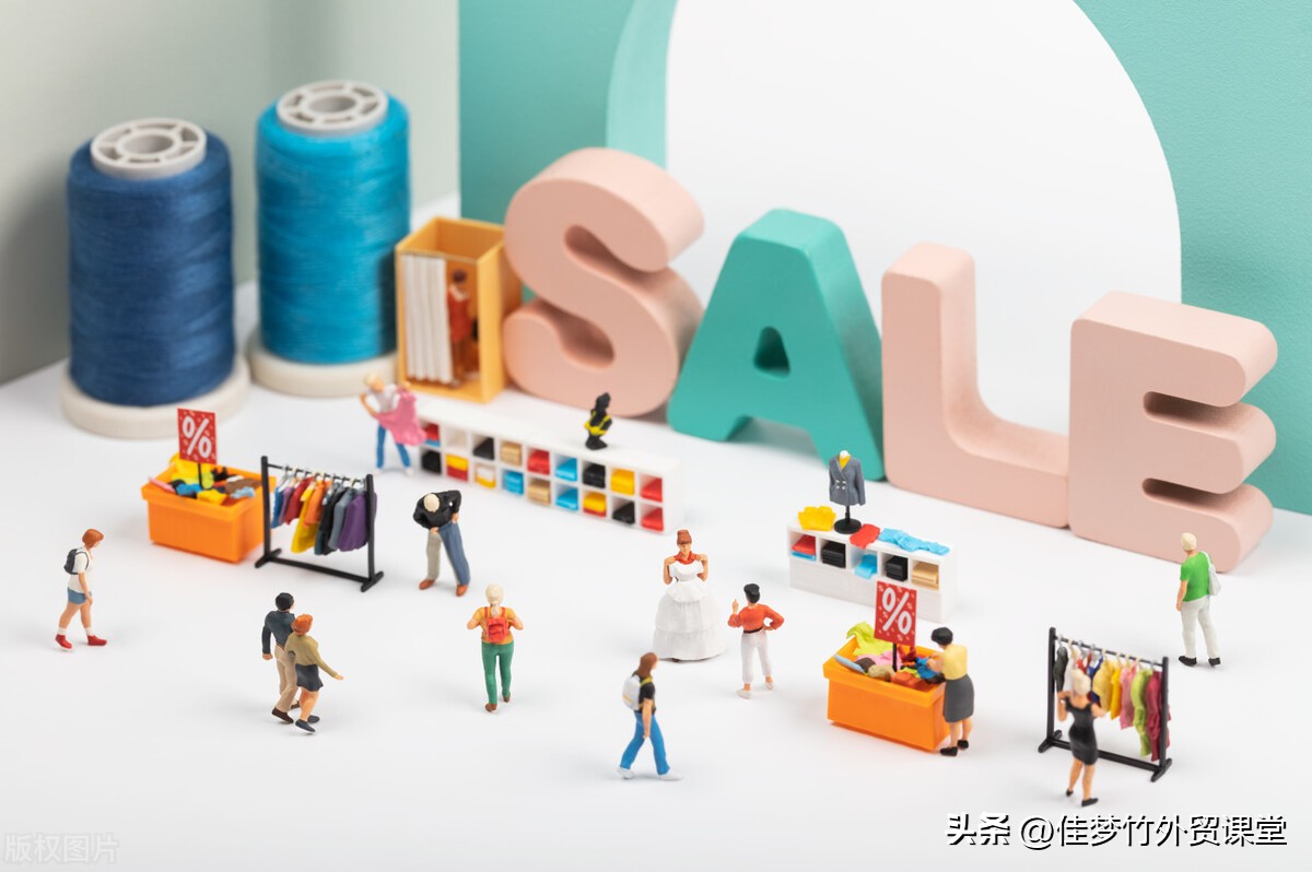 在外贸公司上班，双休变单休每天发上百封开发信，工作内容增多