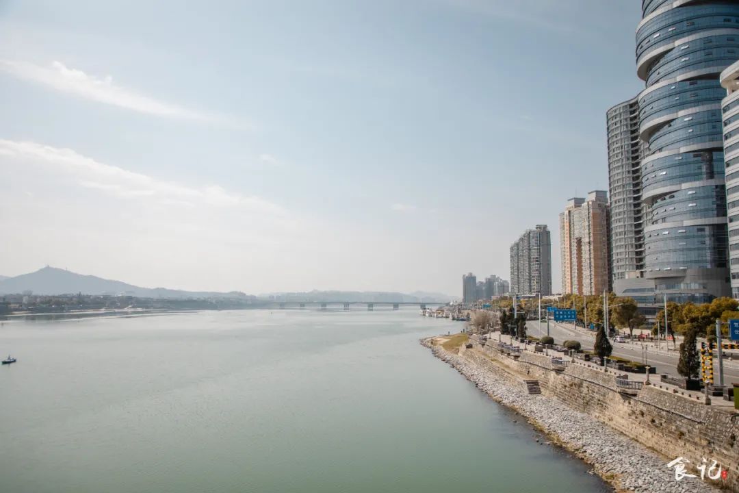 这座桥有超过400年的历史,襄阳的第一座桥