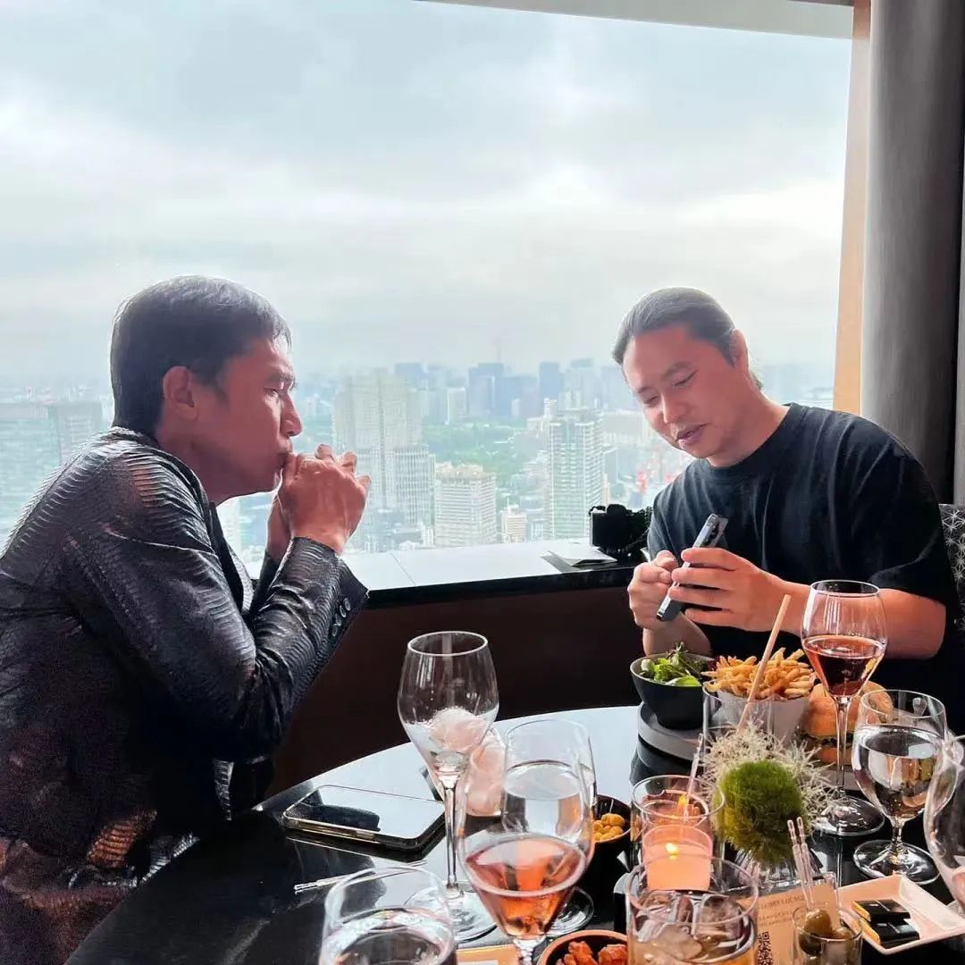 四大天王吴彦祖梁朝伟,吴彦祖重回颜值巅峰