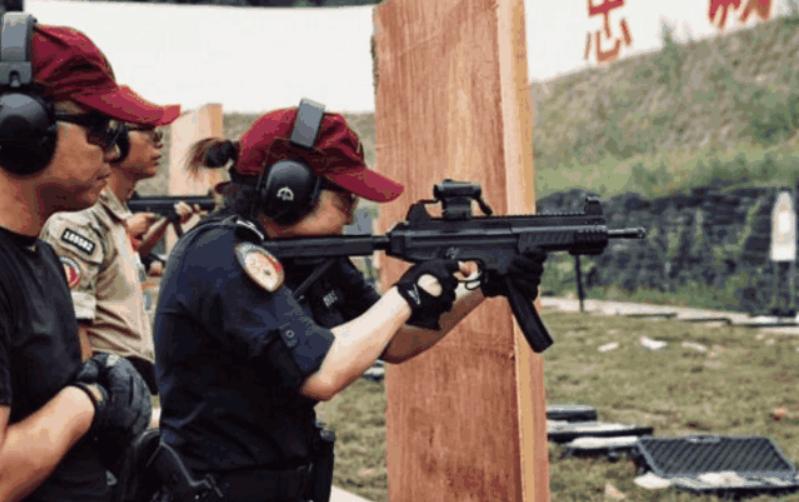 20式冲锋枪,20式9mm冲锋枪