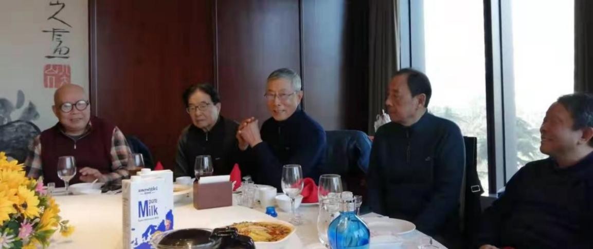 梅花香自苦寒来的上一句是什么,梅花香自苦寒来视频