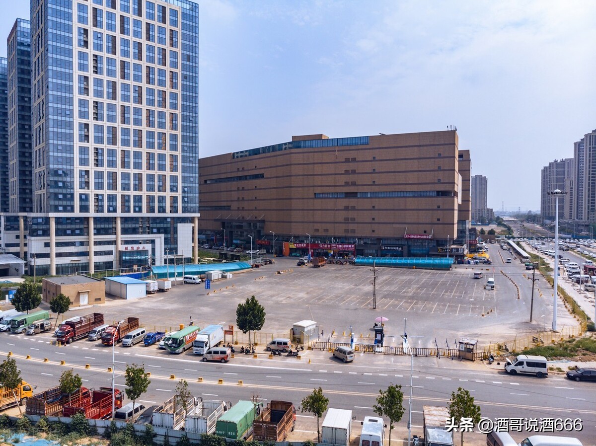 百荣世贸商城白酒批发哪家便宜,郑州百荣世贸商城白酒是真的吗