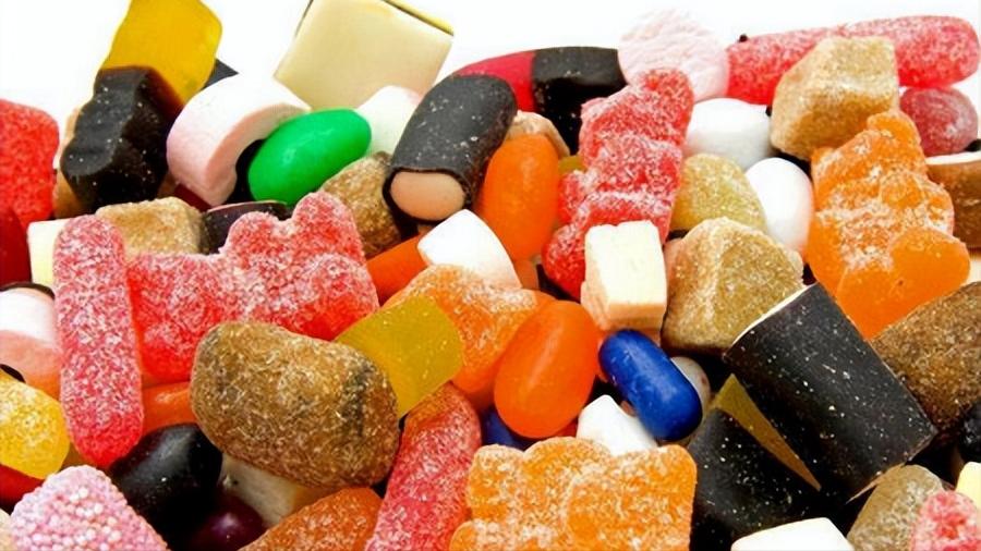 糖吃多了会诱发妇科病吗,长期吃甜食易得乳腺癌