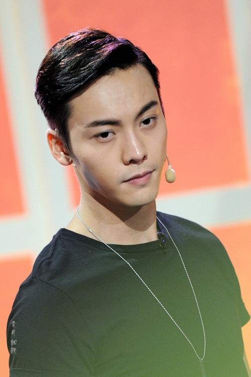 娱乐圈痞帅的四位男星叫什么名字,娱乐圈10位长相帅气的男星