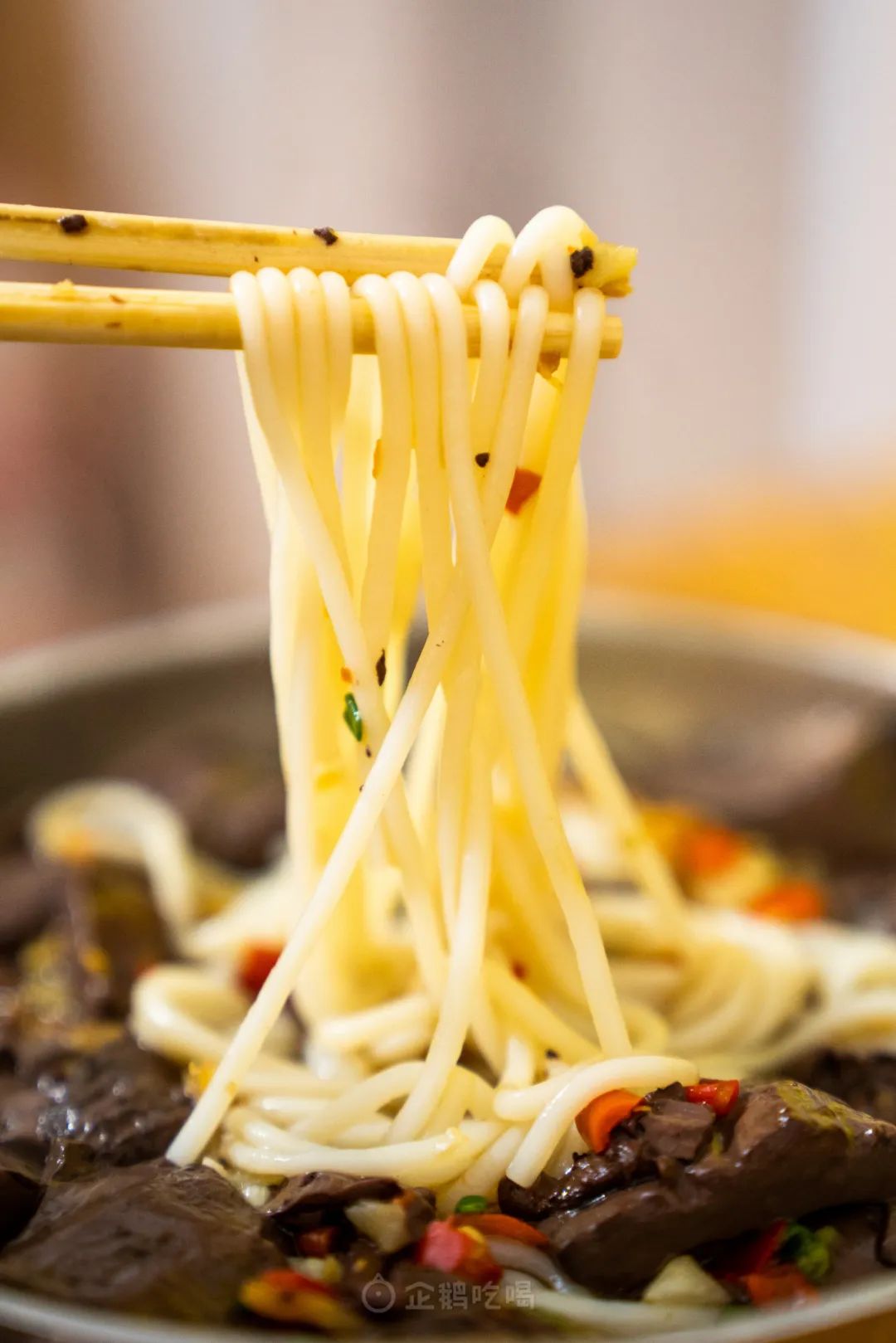 辣到落泪也舍不得停嘴的宝藏城市，不是长沙成都重庆