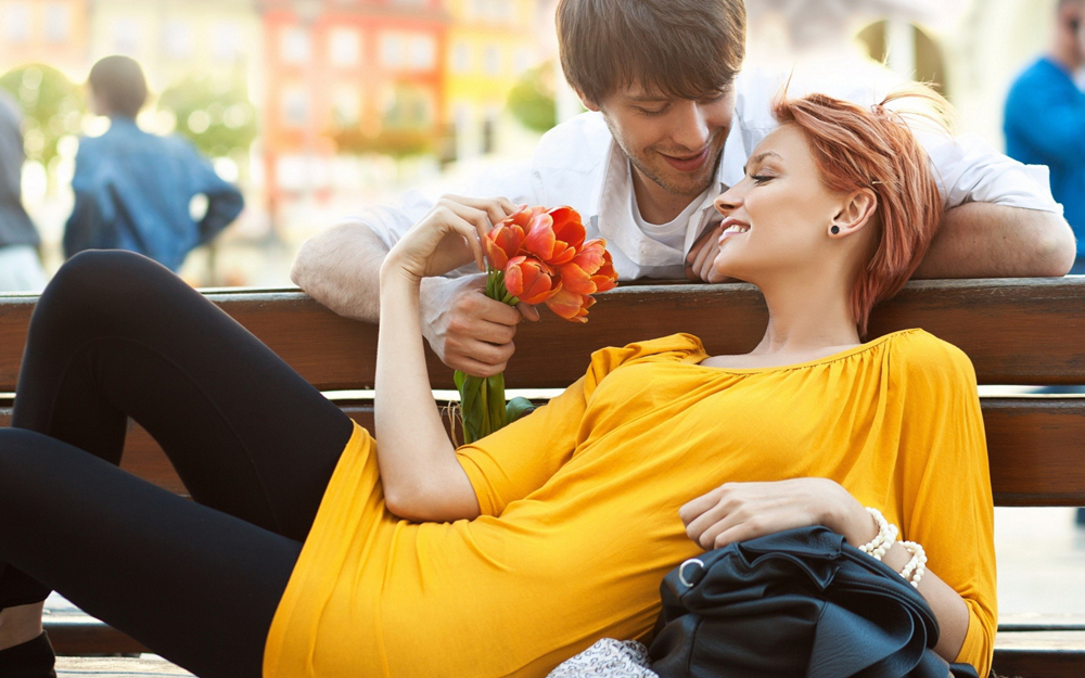 男人爱不爱你其实是能感受出来的,男人爱不爱你看三个细节一目了然