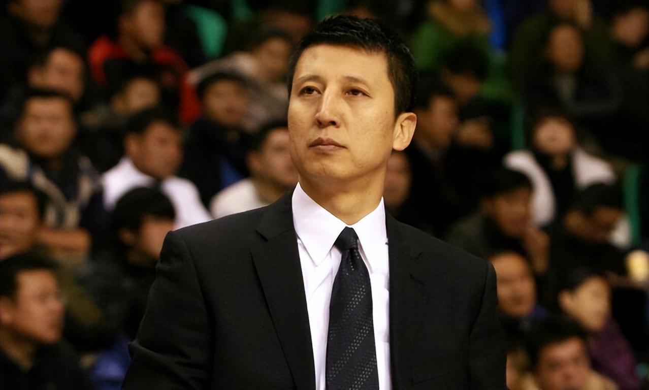 曝辽篮主帅郭士强下课,曝辽宁名帅加盟四川队