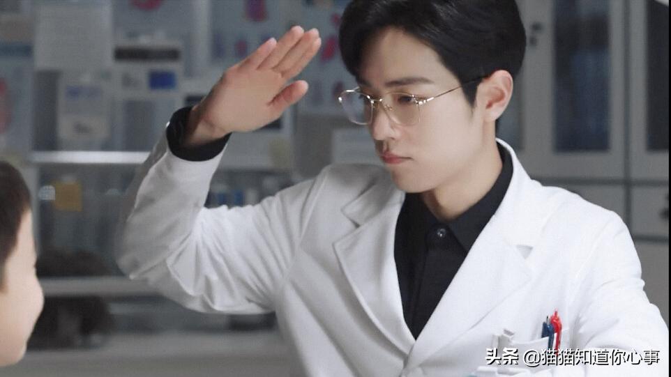 《余生请多指教》番外94：呵！顾魏这个狗男人，三天不打上房揭瓦