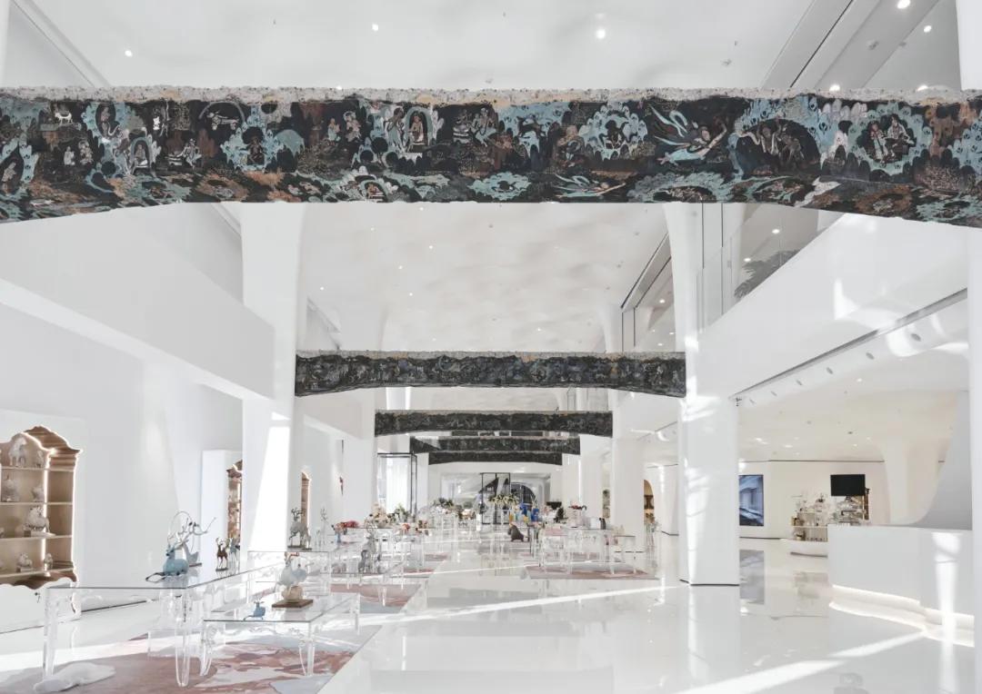 “疯狂大胆”的美克家居洞学馆如何颠覆传统家具店想象？