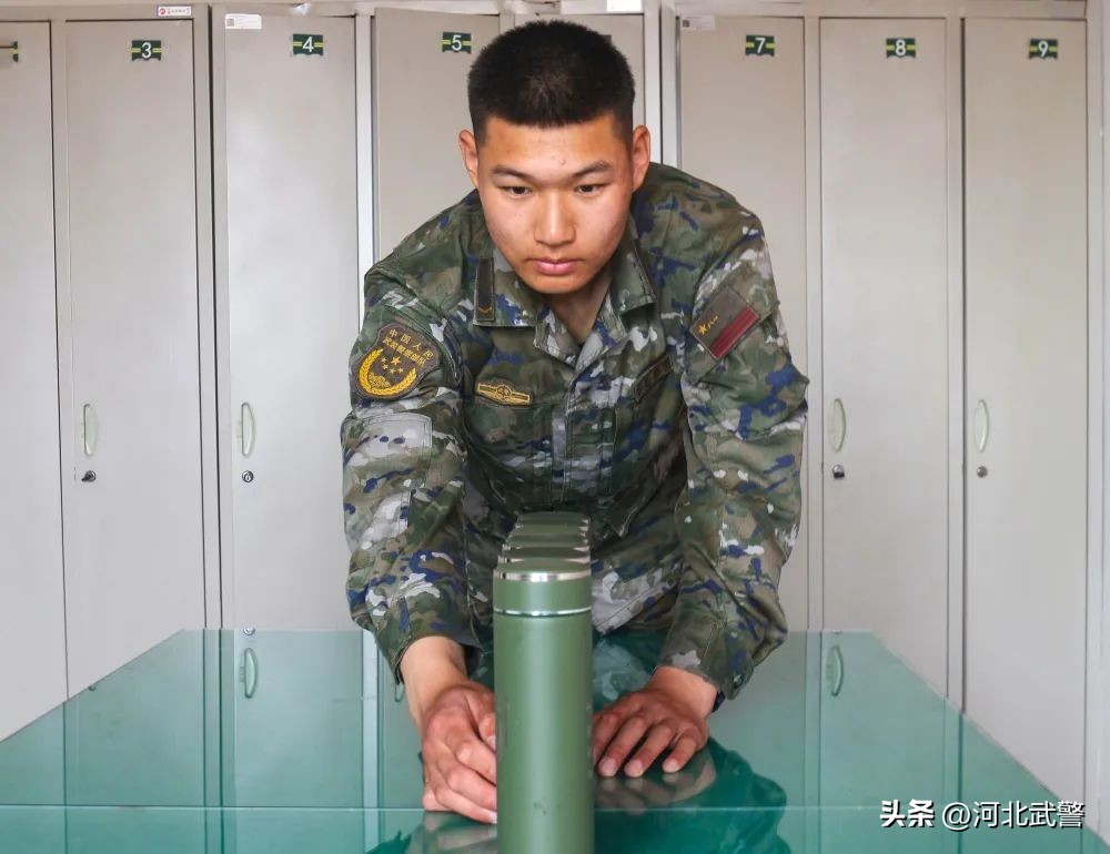 列兵，你的悄悄努力，惊艳了所有人