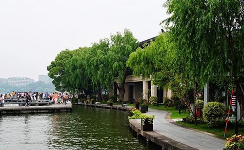 湖北湖滨花园诡异是真的吗,湖滨花园酒店鬼故事