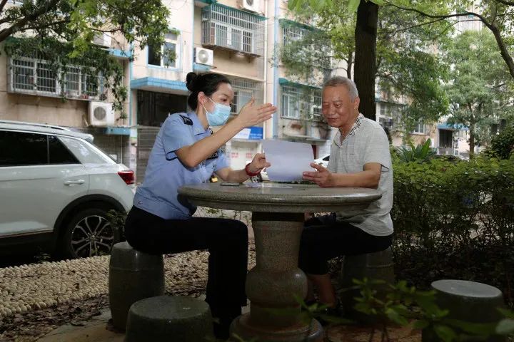 派出所多措并举打造心连心警务室,警务改革两队一室建设情况