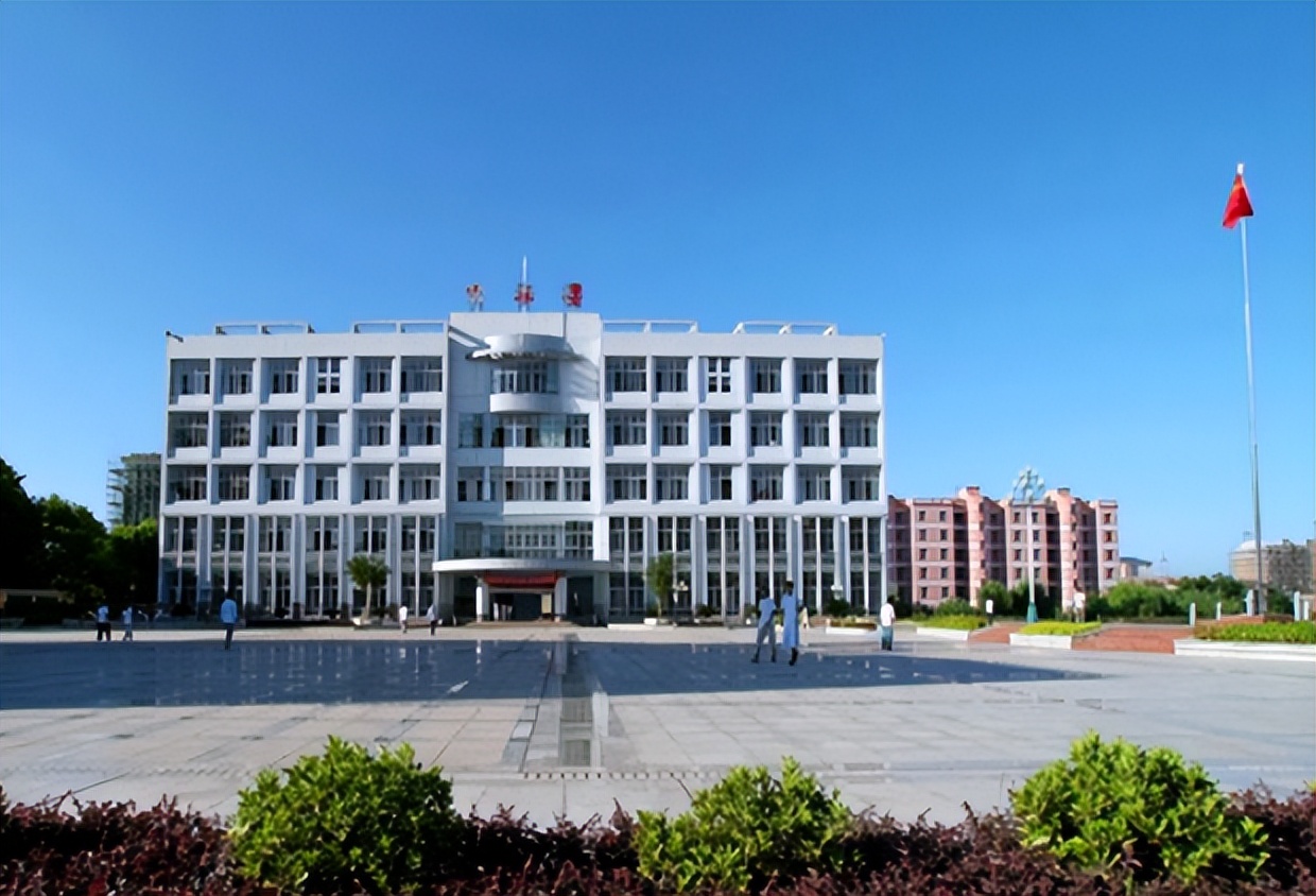 江西中医药高等专科学校新校,江西中医药高等专科学校改名