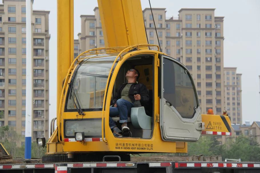 闂笘闂存儏涓轰綍鐗╄浜哄ソ蹇冮吀,闂笘闂存湁澶氬皯鑻﹂毦