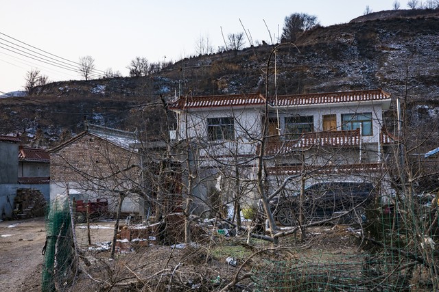 为什么现在农村年轻人不愿意种地,农民对种地看不到希望