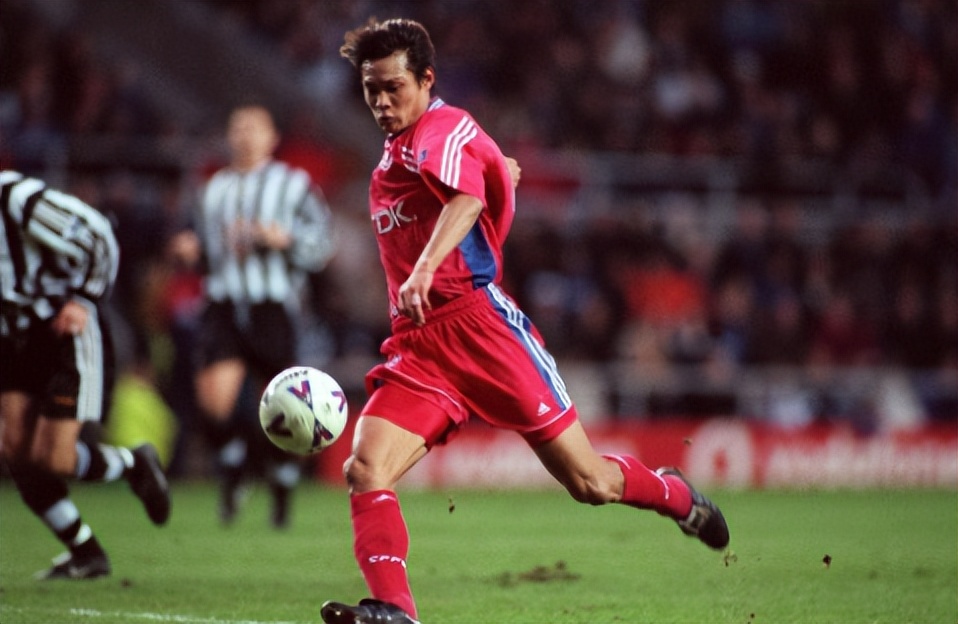 范志毅娶了多少个老婆,范志毅三婚迎娶美妻图片