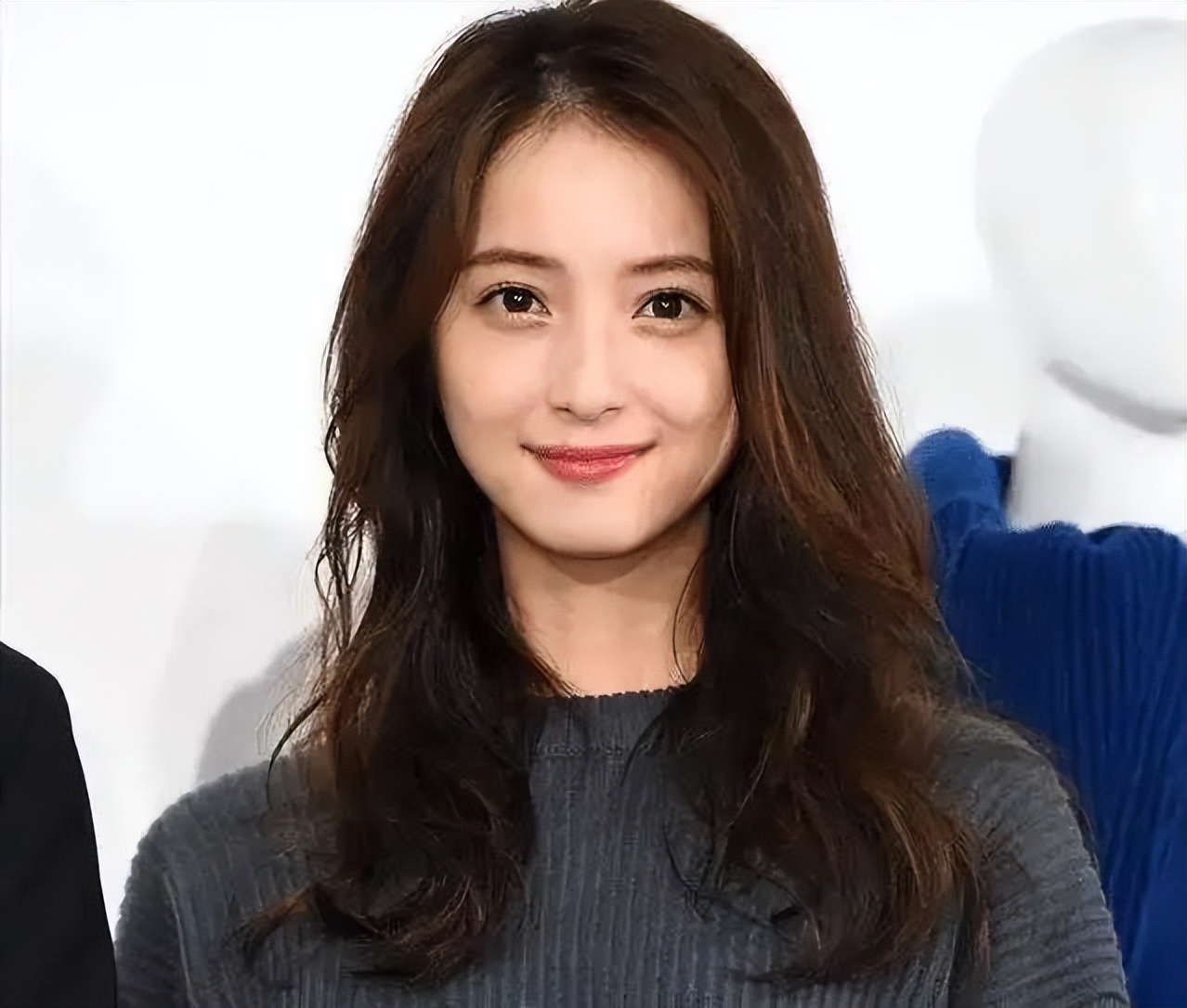 绫濑遥颜值巅峰之作,日本最迷人的十大美女绫濑遥