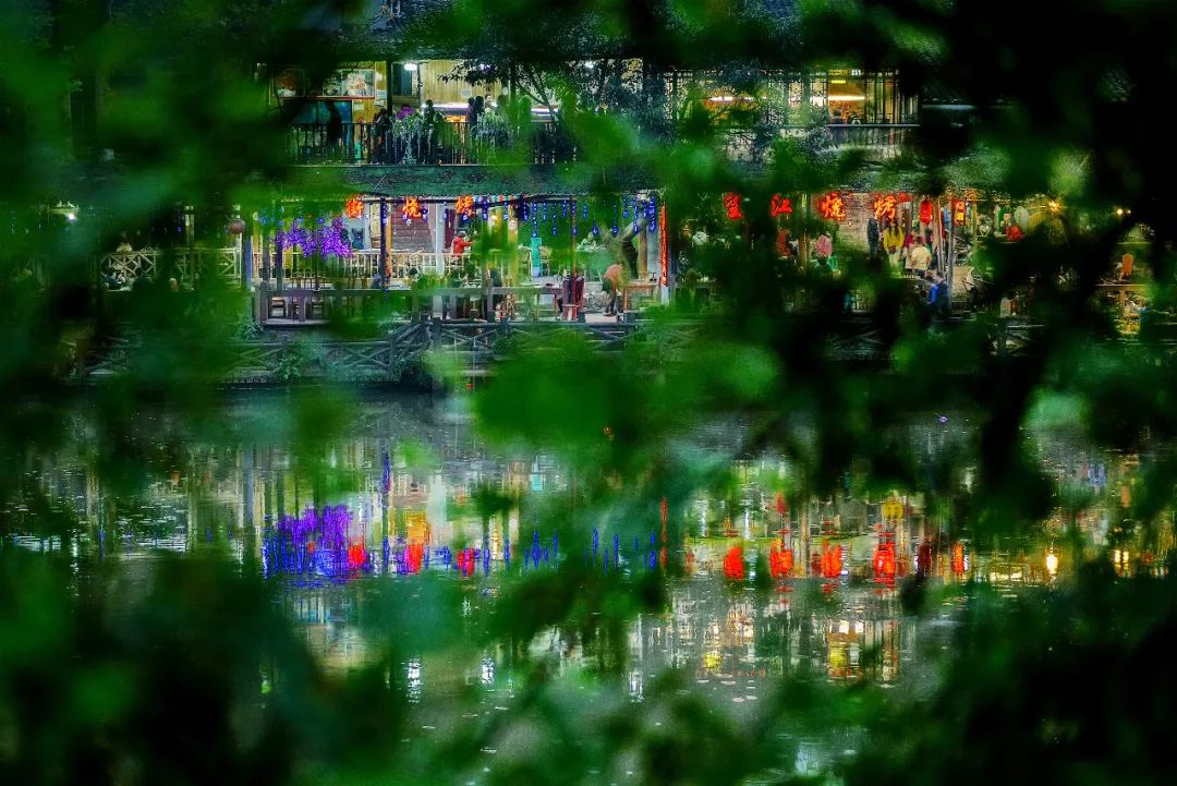 逛吃逛吃逛吃，跟着动车出发3.0