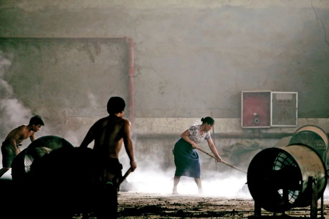 茅台镇发展现状,中国第一酒镇茅台镇面临生态大考