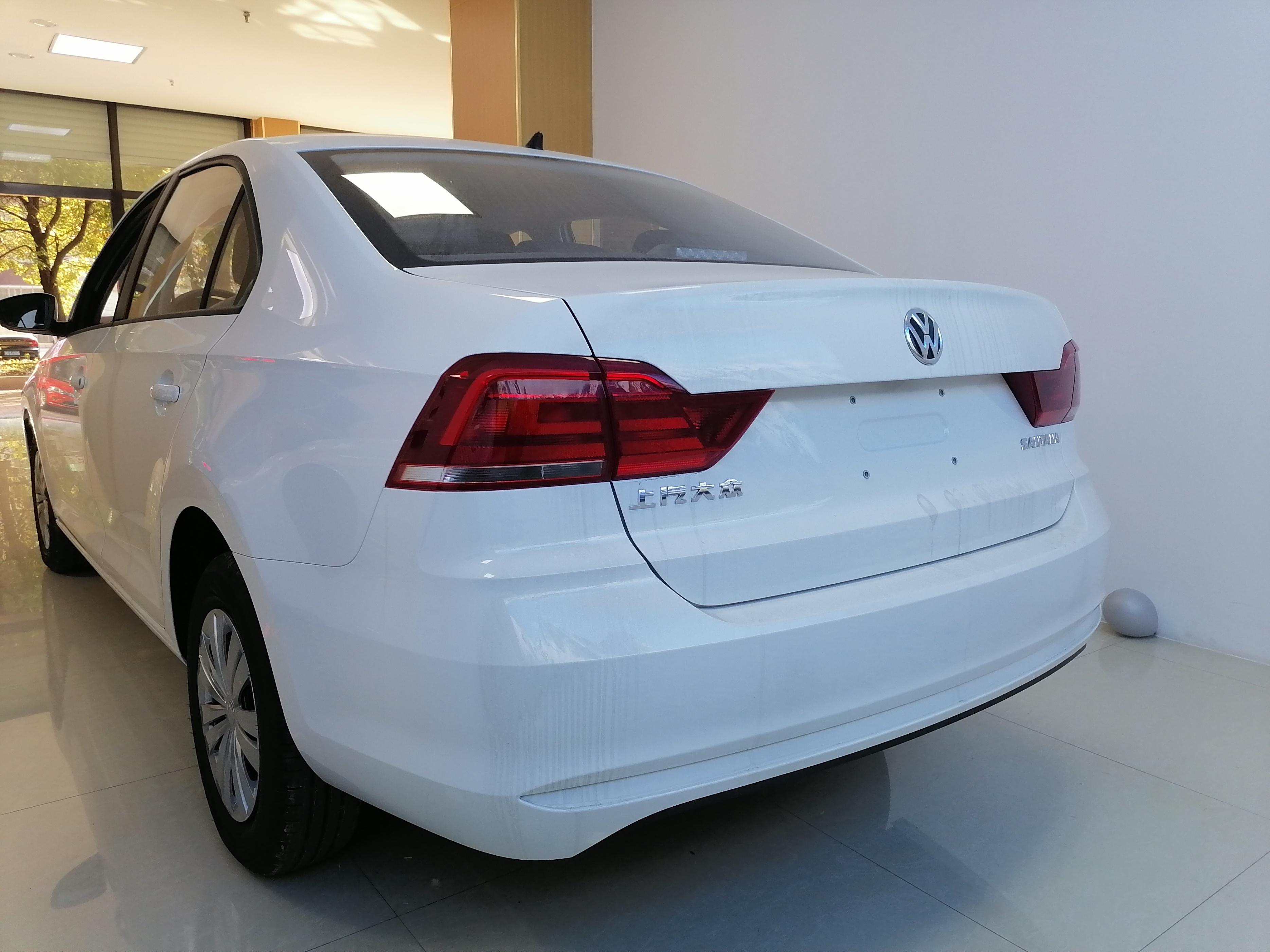 大众桑塔纳2024款自动豪华版测评,大众桑塔纳最老的一款高清图片