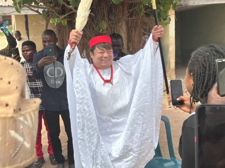 浙江80后小伙在非洲当“酋长”：欢迎浙江老乡来创业发展