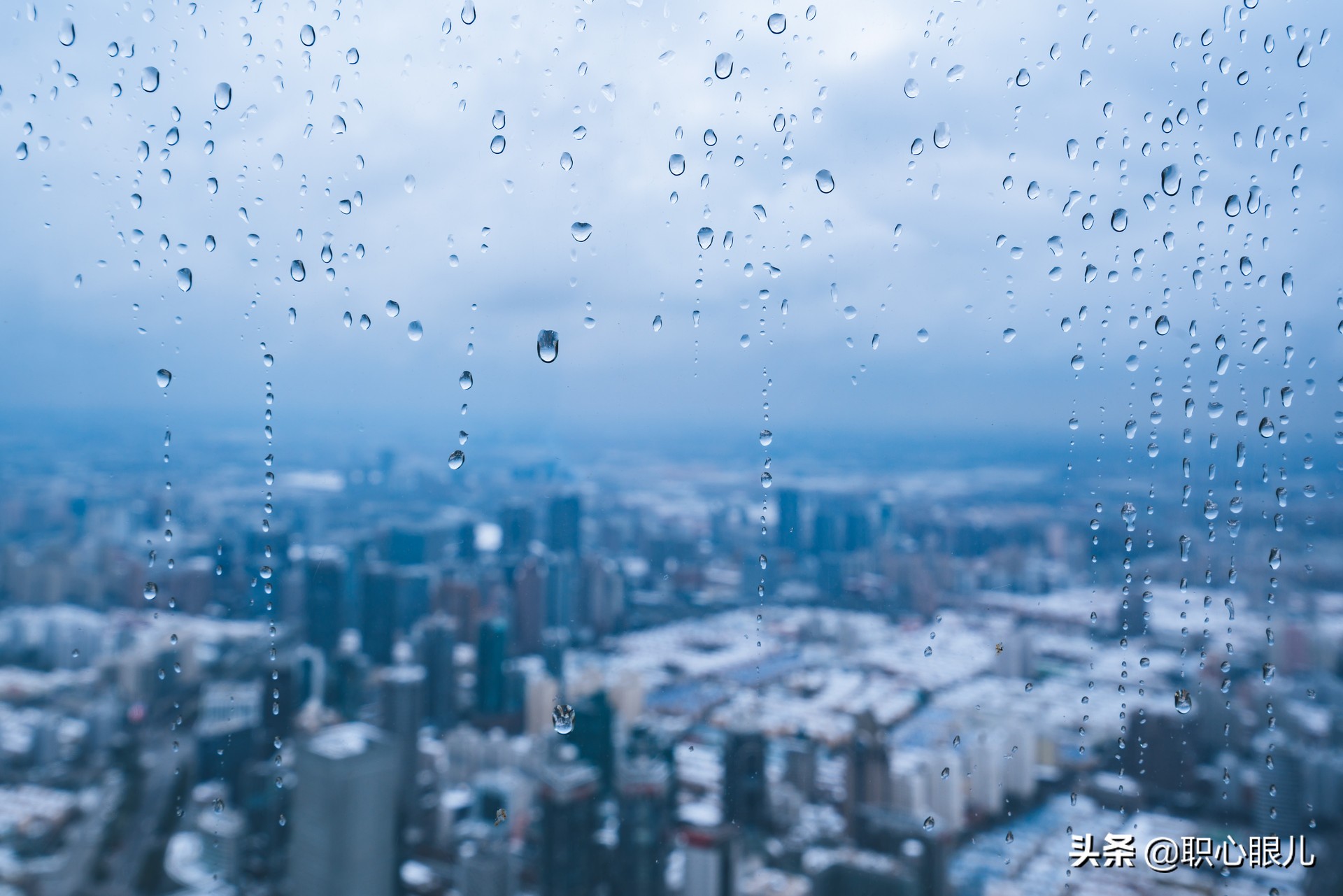 广西大叔，46岁卖房创业，称“不发国难财”，疫情期半年赚1000亿