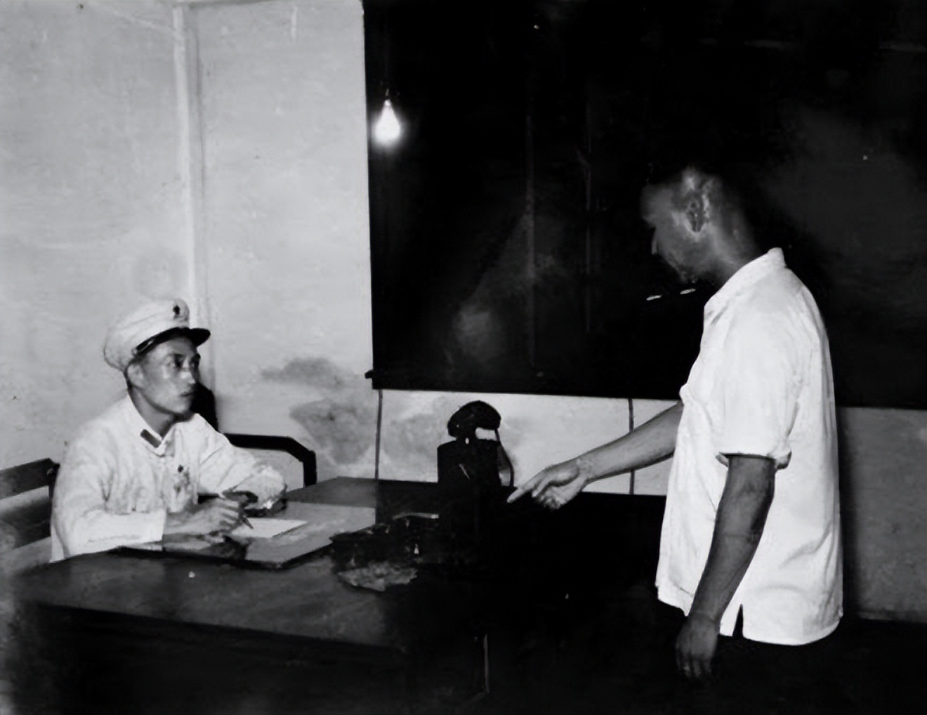 特务哄骗好友潜伏大陆，自鸣得意，没料一年后被台湾当局处决