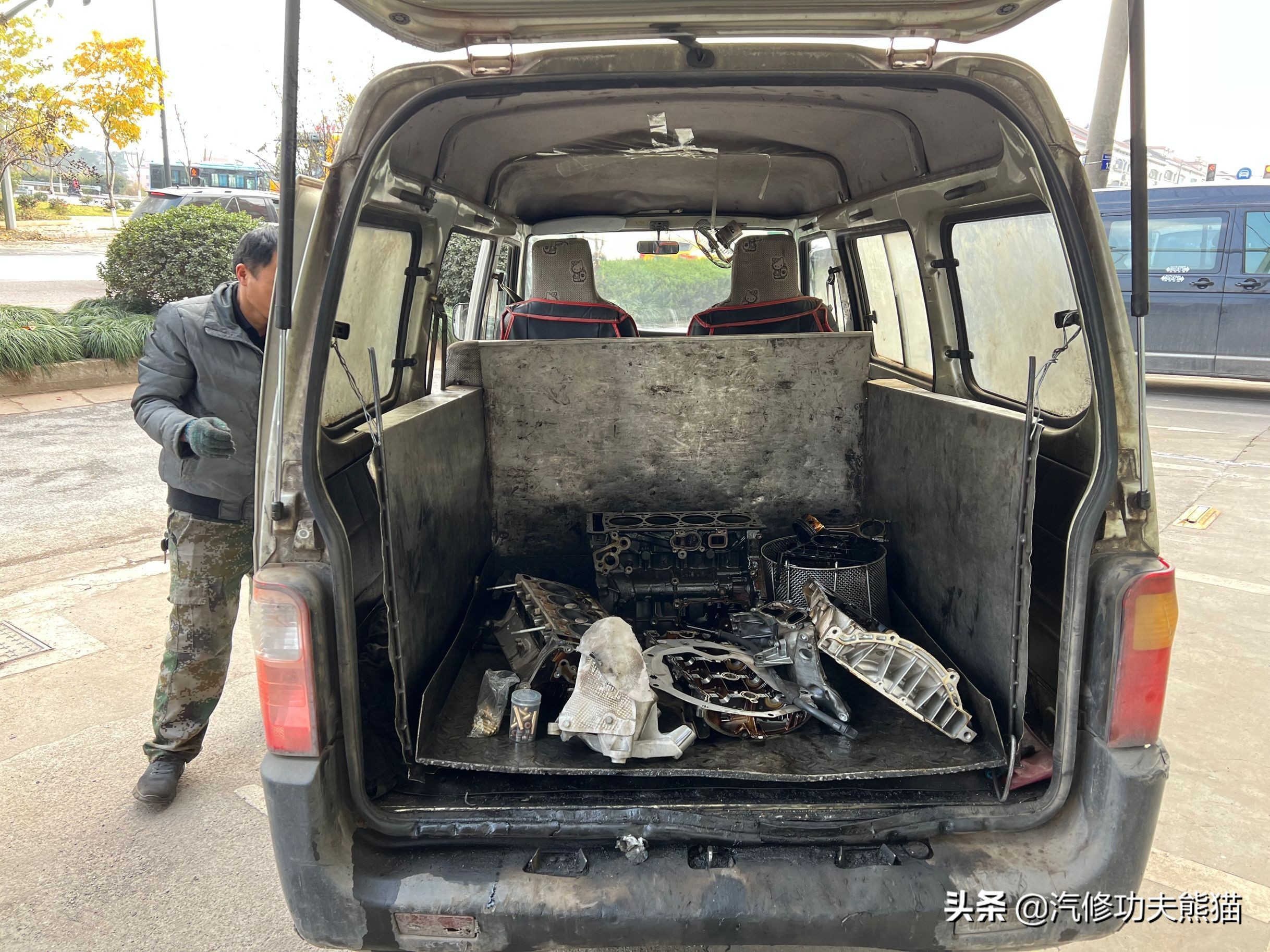 老车翻新修复奥迪a4,修复报废奥迪a4