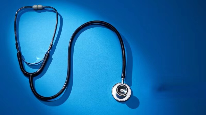 祸害女性的“液体快乐丸”真存在吗？“乖乖水”有多可怕？请远离