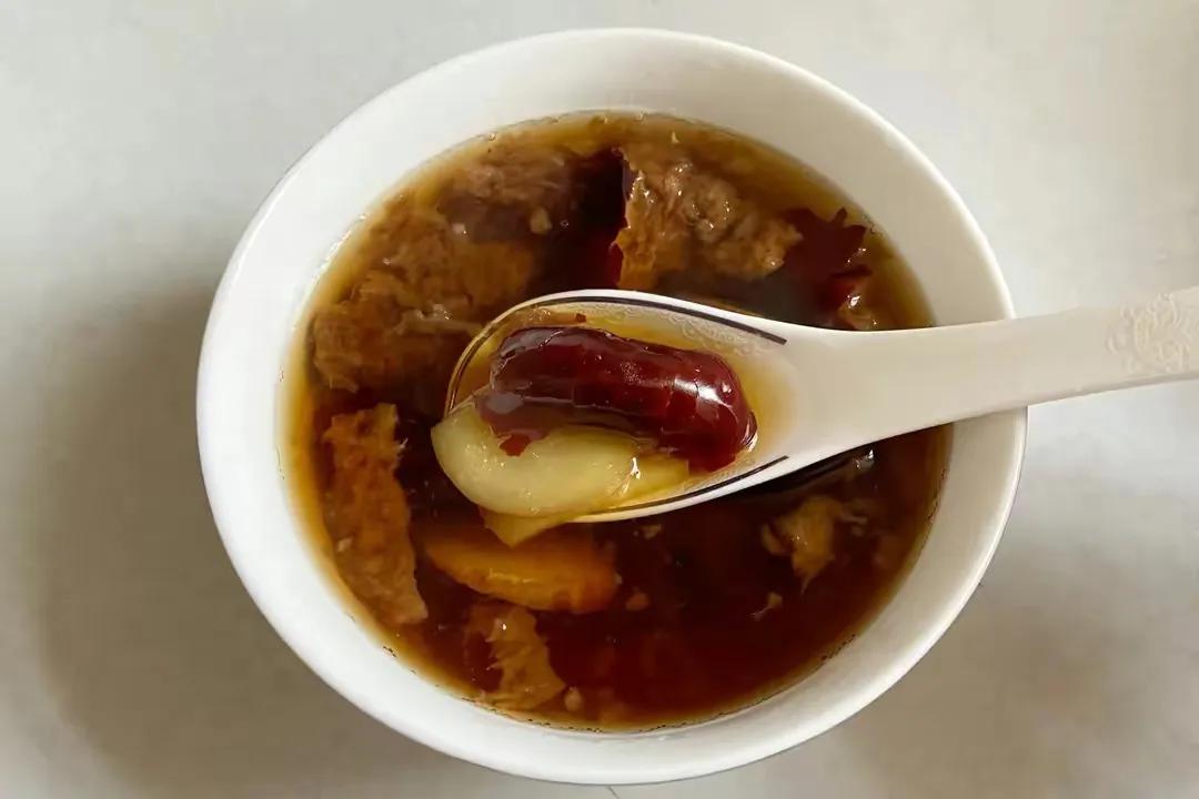 姜枣汤什么时候喝效果最好,姜枣汤适合一年四季都可以喝吗