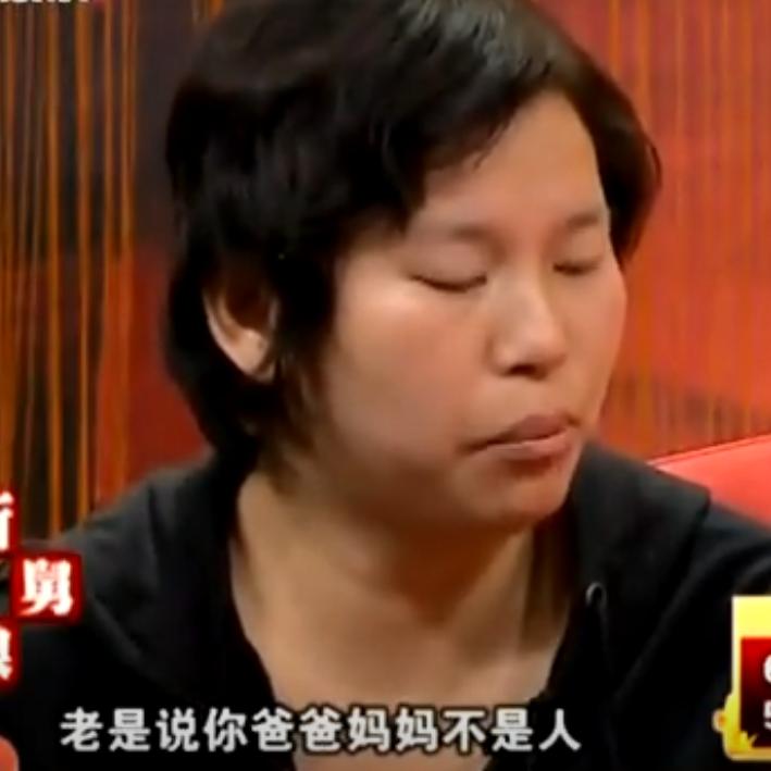 把房产给侄儿却来找女儿养老 (父亲把房产全给儿子找女儿养老)