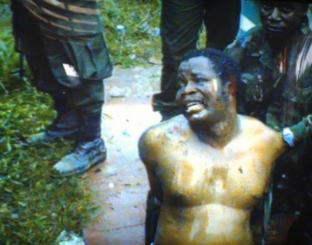 利比里亚前总统多伊怎么被处死的,被宫刑的利比里亚前总统多伊