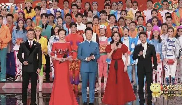 马凡舒两届春晚颜值对比,马凡舒春晚走红