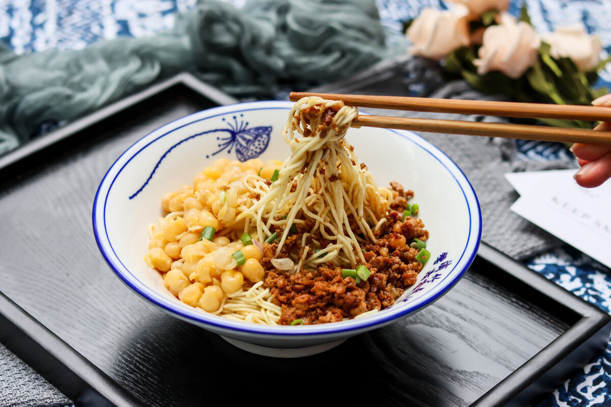 学重庆小面到哪学,学重庆小面技术培训班怎么样啊