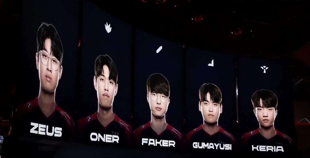 LOL官方通报黑洞king违规封三年;PDD谈LPL环境:新人青黄不接