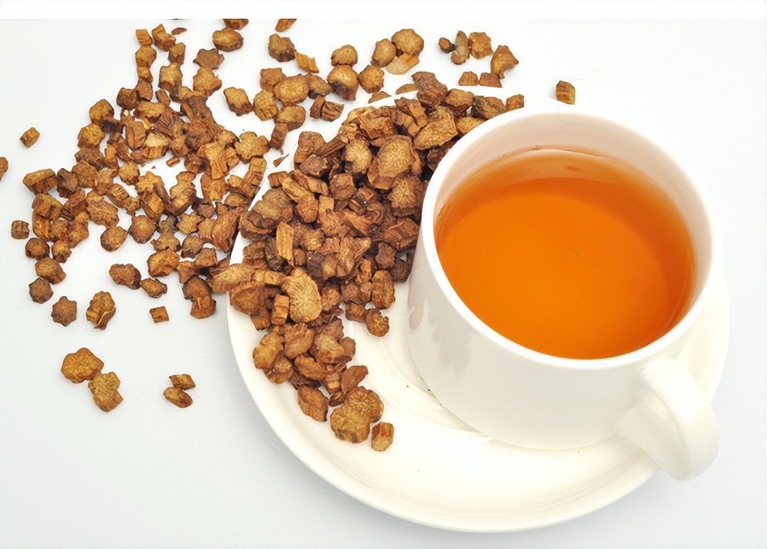 更年期的女人喝什么样的养生茶,更年期女性适合长期喝的茶