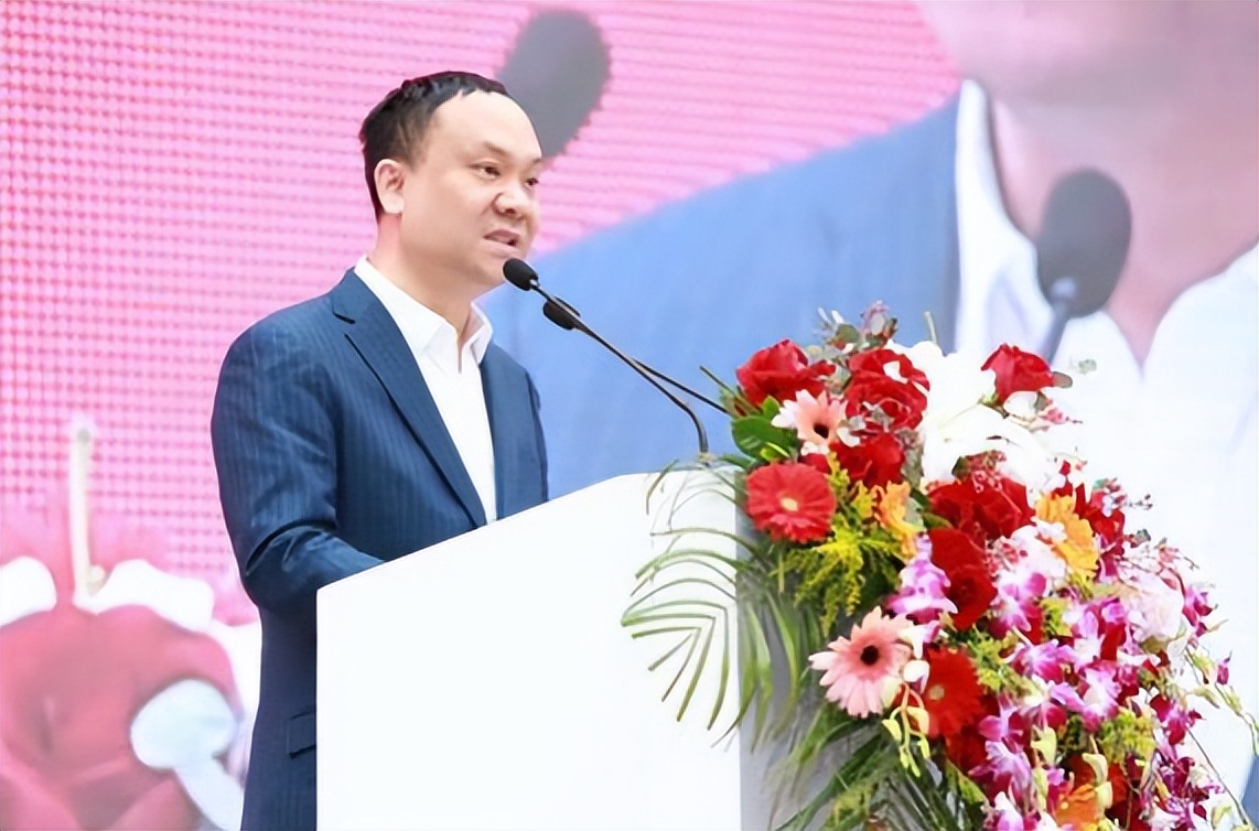 张朝阳是富二代吗,张朝阳很有钱但更痛苦