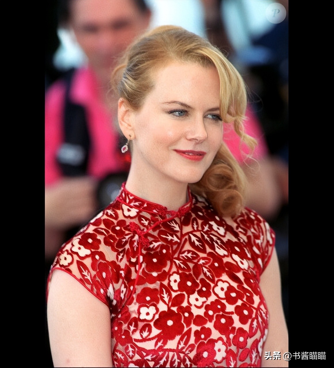 外*旗国**袍美人：帕丽斯现买现穿，妮可不输张曼玉，娜塔莉气质变了