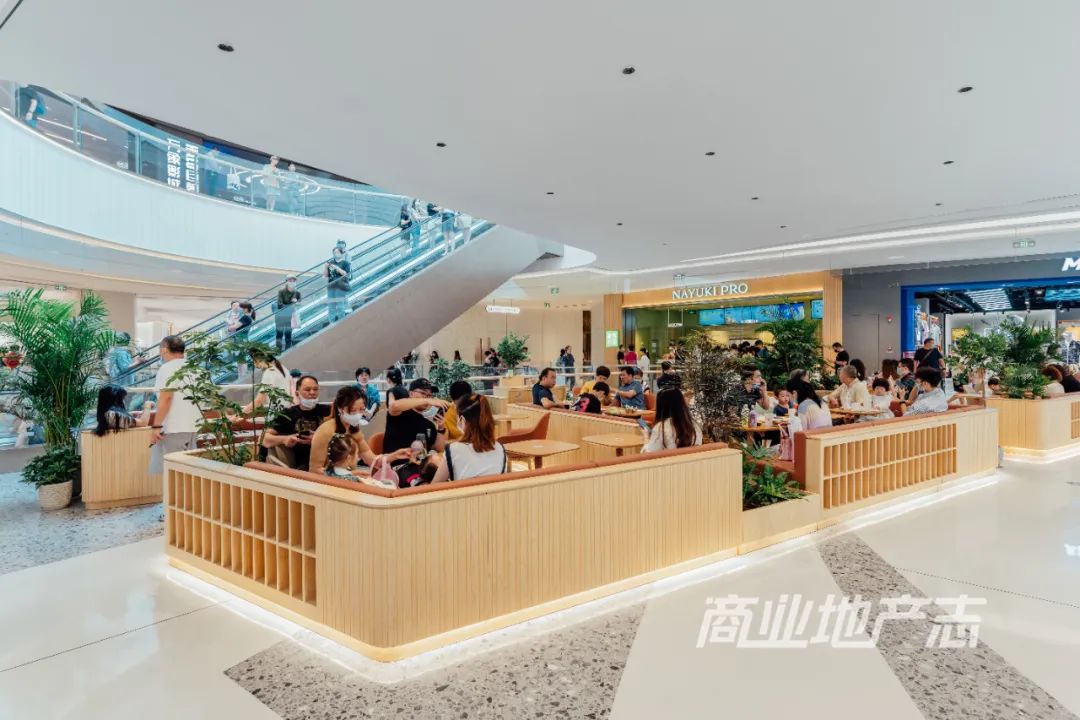 CRR百图斩｜定位重奢的福州万象城开业，榕城商业能级跨上新台阶