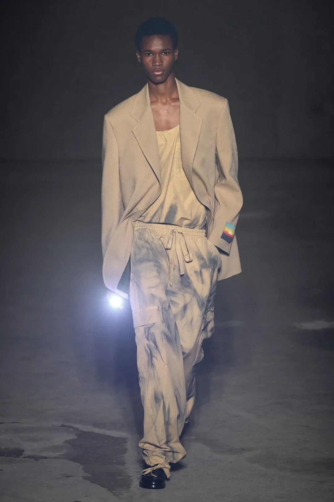 阿玛尼2024米兰春夏时装秀,2024米兰春夏时装周时间表