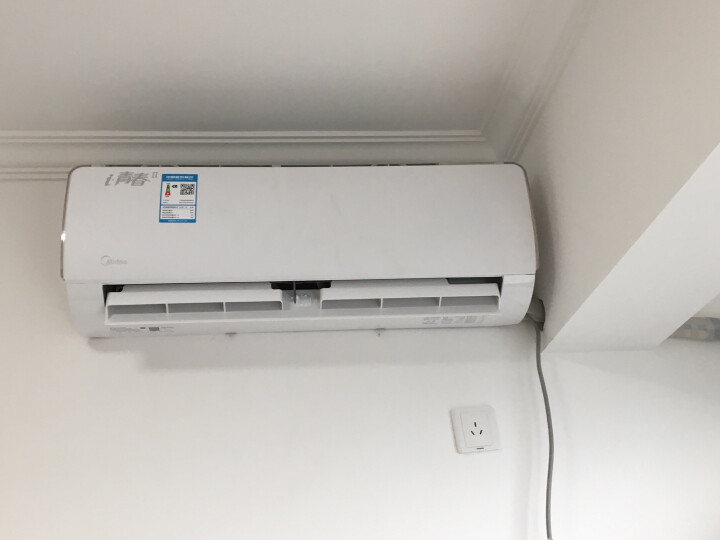 家里潮湿开热空调还是冷空调除湿,小米空调除湿70%和40%哪个效果好