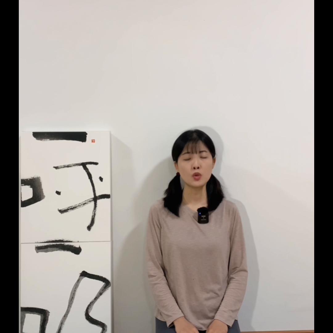 脖子落枕瑜伽理疗体式,用瑜伽缓解落枕