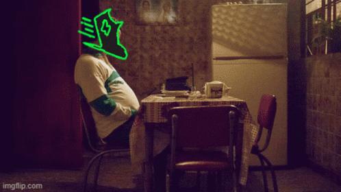 一半字节和趣头条血统的Readon，真的读书就能赚钱吗